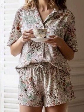 Cynthia Rowley Cream Floral Short Pajama Set